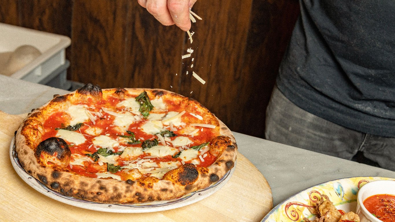 Babbalucci ActionShotToppings ACCELERATE SHOP Blog