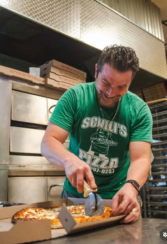 2203FF8D 3C7E 4B54 B4CD 70396B8C06D61