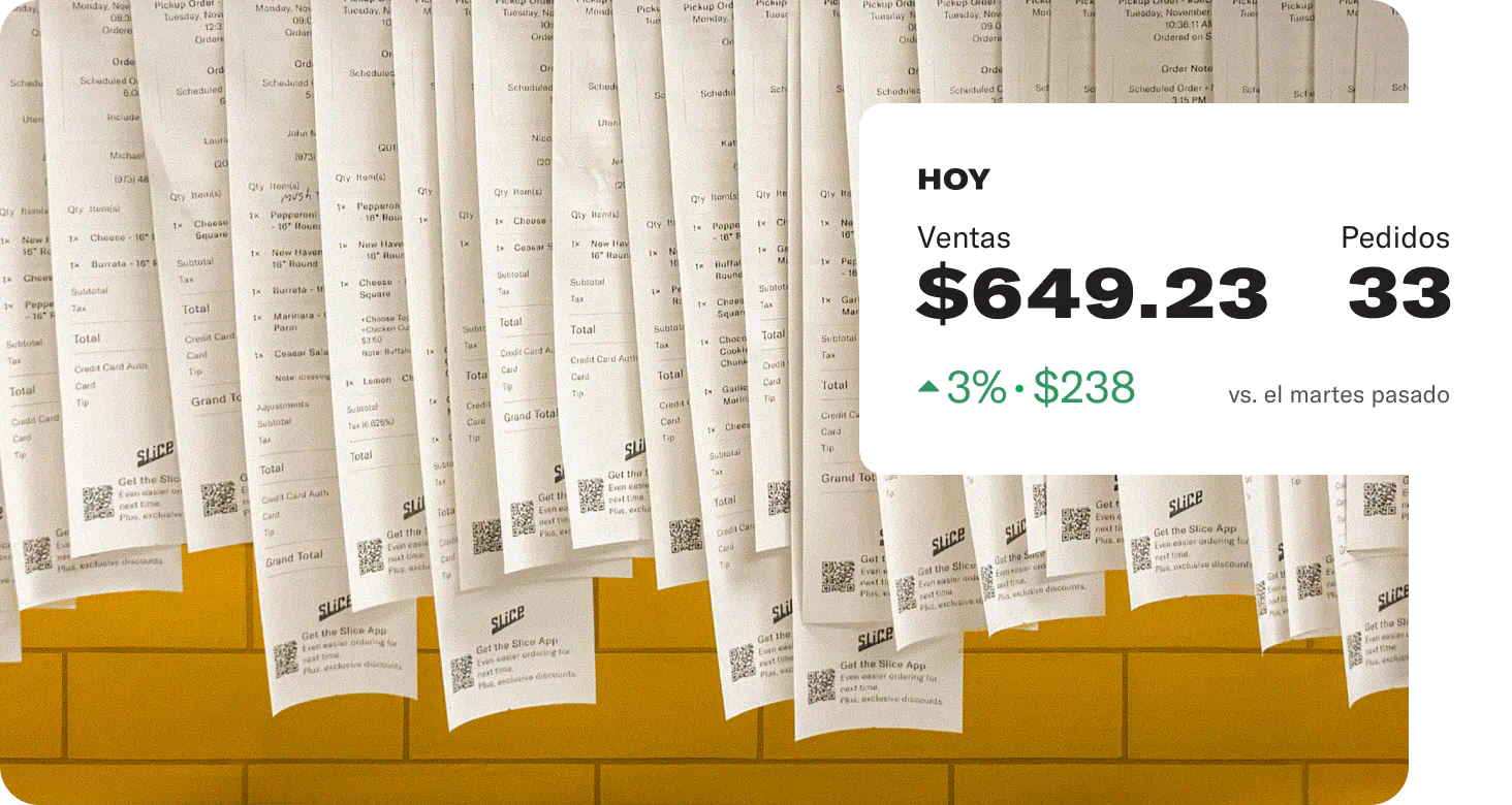 Dueno de un restaurante mexicano usando el sistema de Slice